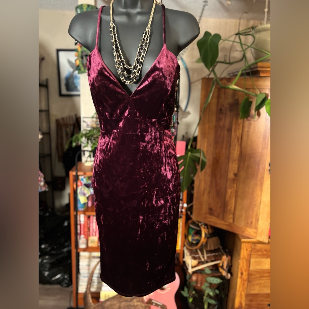 Bo·Bel Couture Velvet & Lace Back Dress – Bordeaux Wine • Zippered Lace Bodice S